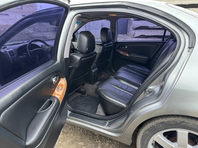 Серый Ниссан Максима, объемом двигателя 2 л и пробегом 280 тыс. км за 2200 $, фото 5 на Automoto.ua