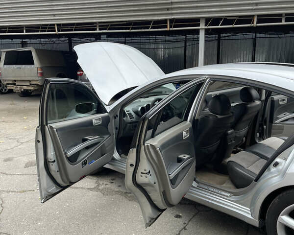Сірий Ніссан Максіма, об'ємом двигуна 3.5 л та пробігом 230 тис. км за 5000 $, фото 5 на Automoto.ua