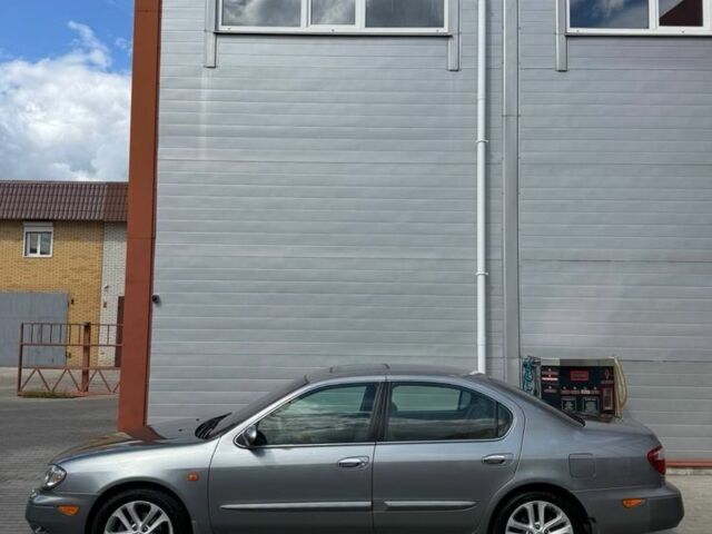 Серый Ниссан Максима, объемом двигателя 2 л и пробегом 200 тыс. км за 3550 $, фото 4 на Automoto.ua