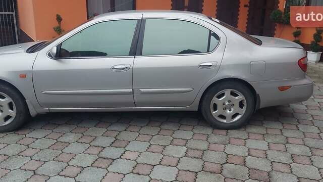 Сірий Ніссан Максіма, об'ємом двигуна 2 л та пробігом 145 тис. км за 3100 $, фото 5 на Automoto.ua