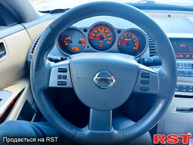 Серый Ниссан Максима, объемом двигателя 3.5 л и пробегом 185 тыс. км за 5500 $, фото 9 на Automoto.ua