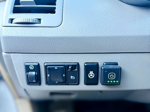 Серый Ниссан Максима, объемом двигателя 3.5 л и пробегом 185 тыс. км за 5500 $, фото 8 на Automoto.ua