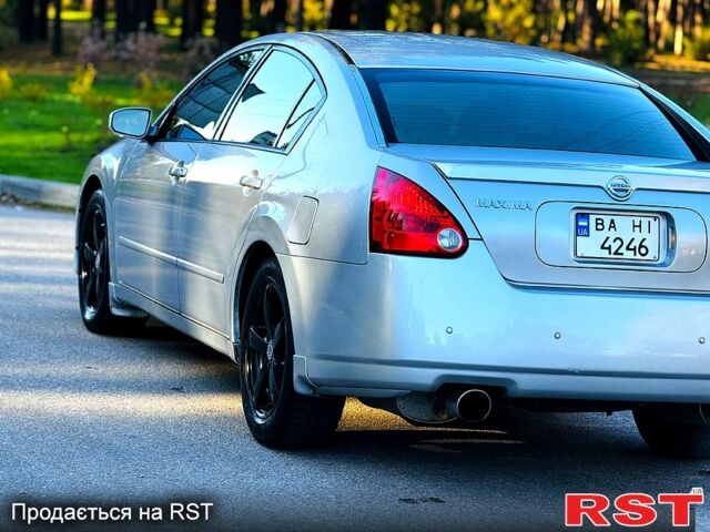 Серый Ниссан Максима, объемом двигателя 3.5 л и пробегом 185 тыс. км за 5500 $, фото 2 на Automoto.ua