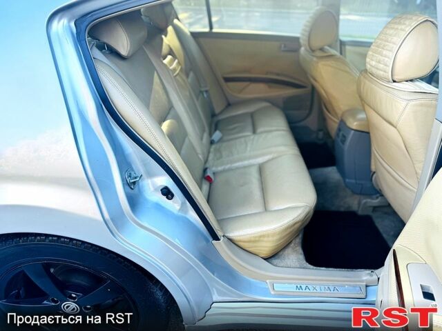 Серый Ниссан Максима, объемом двигателя 3.5 л и пробегом 185 тыс. км за 5500 $, фото 12 на Automoto.ua