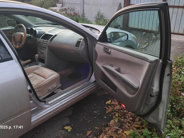 Ниссан Максима 2006 в Дружковке на Automoto.ua Серый Ниссан Максима, объемом двигателя 3.5 л и пробегом 233 тыс. км за 1670 $, фото 5 на Automoto.ua
