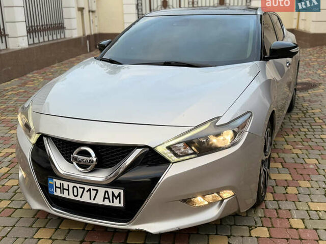 Серый Ниссан Максима, объемом двигателя 3.5 л и пробегом 120 тыс. км за 12900 $, фото 6 на Automoto.ua