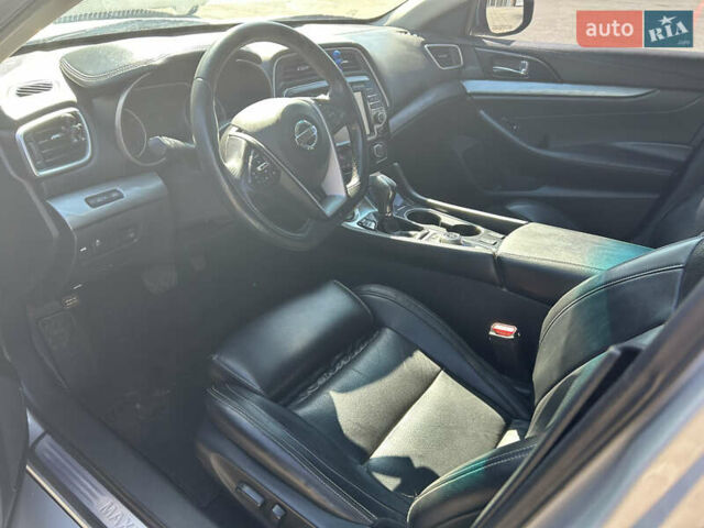 Серый Ниссан Максима, объемом двигателя 3.5 л и пробегом 149 тыс. км за 13700 $, фото 8 на Automoto.ua