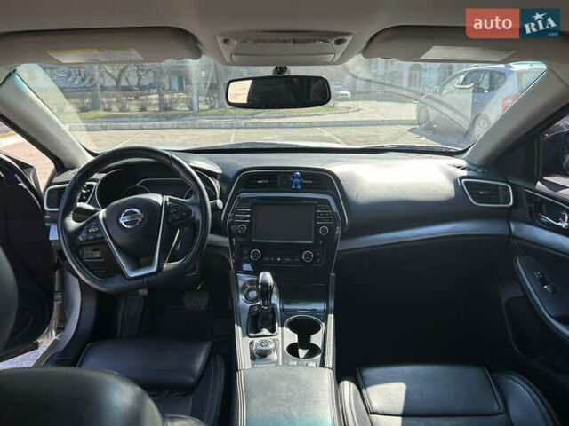 Серый Ниссан Максима, объемом двигателя 3.5 л и пробегом 149 тыс. км за 13700 $, фото 11 на Automoto.ua