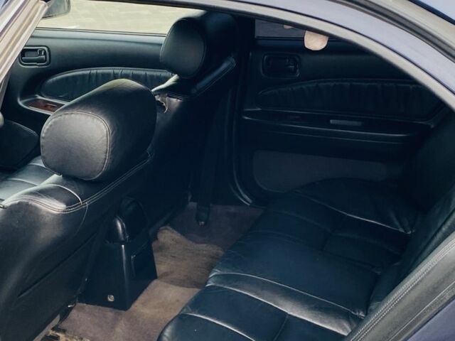 Синий Ниссан Максима, объемом двигателя 2 л и пробегом 170 тыс. км за 1400 $, фото 9 на Automoto.ua