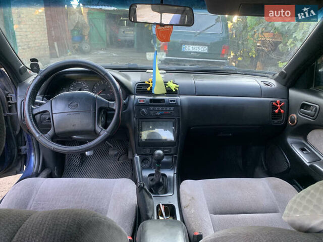 Синий Ниссан Максима, объемом двигателя 2 л и пробегом 302 тыс. км за 2300 $, фото 7 на Automoto.ua