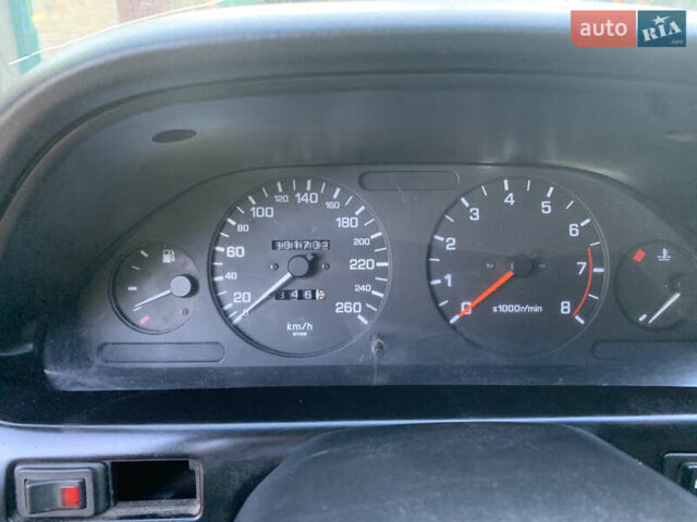 Синий Ниссан Максима, объемом двигателя 2 л и пробегом 302 тыс. км за 2300 $, фото 6 на Automoto.ua