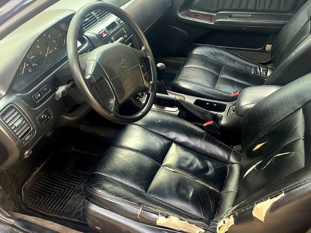 Синій Ніссан Максіма, об'ємом двигуна 3 л та пробігом 300 тис. км за 2200 $, фото 5 на Automoto.ua