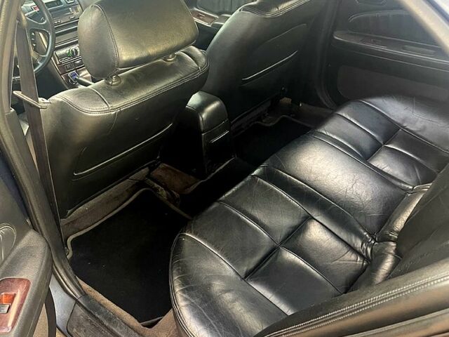 Синій Ніссан Максіма, об'ємом двигуна 3 л та пробігом 300 тис. км за 2200 $, фото 6 на Automoto.ua