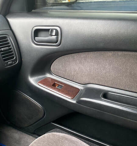 Синій Ніссан Максіма, об'ємом двигуна 2.99 л та пробігом 300 тис. км за 2350 $, фото 6 на Automoto.ua