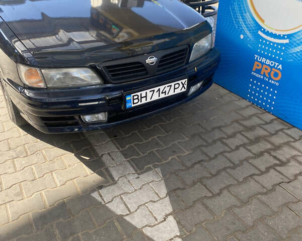 Синій Ніссан Максіма, об'ємом двигуна 2.99 л та пробігом 300 тис. км за 2350 $, фото 3 на Automoto.ua