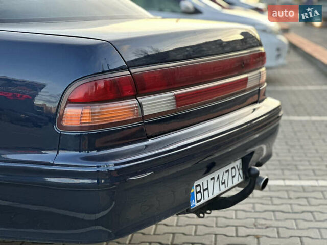 Синий Ниссан Максима, объемом двигателя 3 л и пробегом 290 тыс. км за 1950 $, фото 3 на Automoto.ua