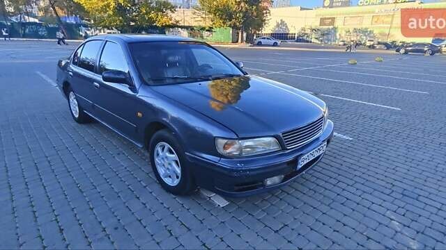 Ниссан Максима 1999 в Одессе на Automoto.ua Синий Ниссан Максима, объемом двигателя 3 л и пробегом 501 тыс. км за 2100 $, фото 2 на Automoto.ua