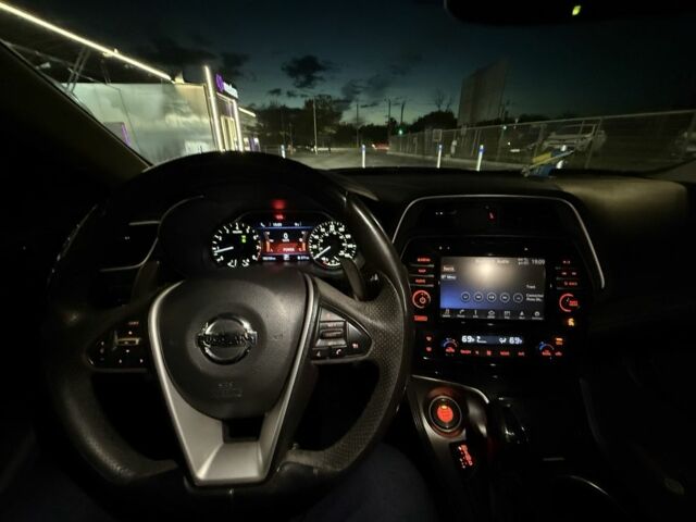 Синий Ниссан Максима, объемом двигателя 3.5 л и пробегом 183 тыс. км за 12800 $, фото 14 на Automoto.ua