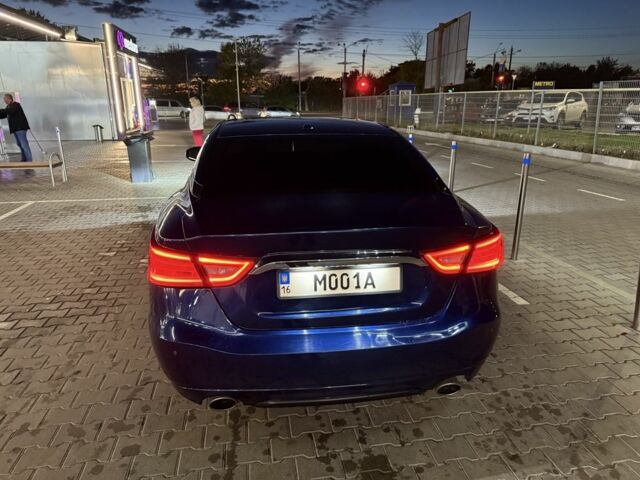 Синий Ниссан Максима, объемом двигателя 3.5 л и пробегом 183 тыс. км за 12800 $, фото 5 на Automoto.ua