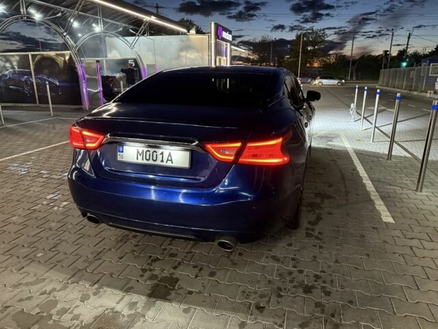 Синий Ниссан Максима, объемом двигателя 3.5 л и пробегом 183 тыс. км за 12800 $, фото 4 на Automoto.ua