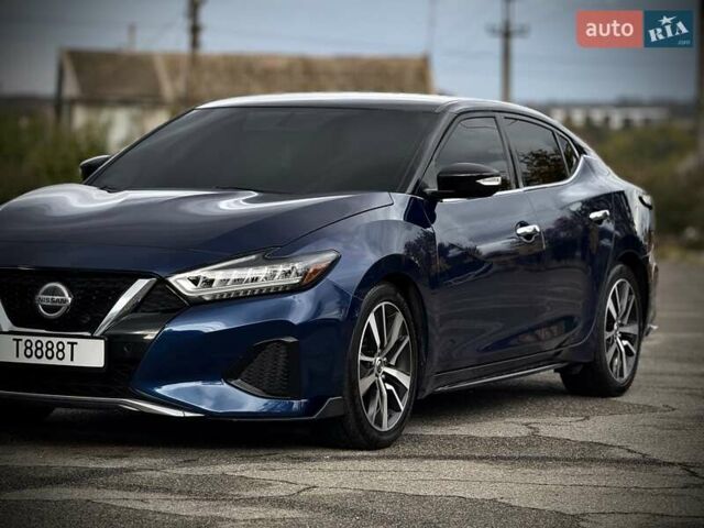 Синий Ниссан Максима, объемом двигателя 3.5 л и пробегом 149 тыс. км за 15900 $, фото 1 на Automoto.ua
