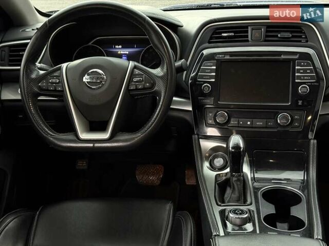 Синий Ниссан Максима, объемом двигателя 3.5 л и пробегом 149 тыс. км за 15900 $, фото 12 на Automoto.ua