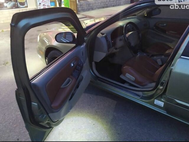 Зеленый Ниссан Максима, объемом двигателя 0 л и пробегом 240 тыс. км за 5400 $, фото 4 на Automoto.ua