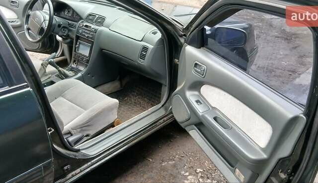 Ниссан Максима 1995 в Кривом Роге на Automoto.ua Зеленый Ниссан Максима, объемом двигателя 2 л и пробегом 500 тыс. км за 1500 $, фото 9 на Automoto.ua