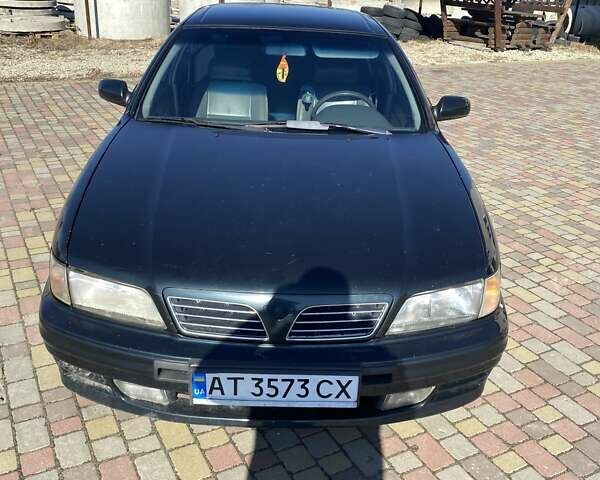 Зеленый Ниссан Максима, объемом двигателя 2 л и пробегом 300 тыс. км за 2700 $, фото 2 на Automoto.ua