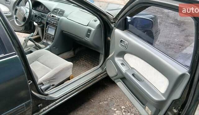 Ниссан Максима 1995 в Кривом Роге на Automoto.ua Зеленый Ниссан Максима, объемом двигателя 2 л и пробегом 500 тыс. км за 1500 $, фото 10 на Automoto.ua