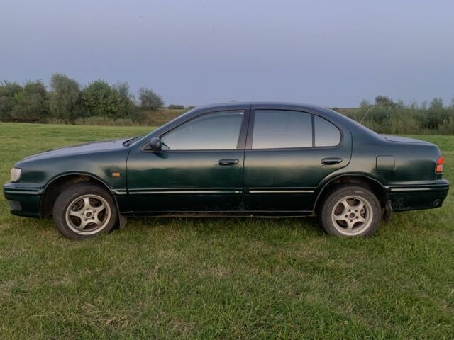 Ниссан Максима 1995 в Дубровице на Automoto.ua Зеленый Ниссан Максима, объемом двигателя 2 л и пробегом 340 тыс. км за 2350 $, фото 4 на Automoto.ua