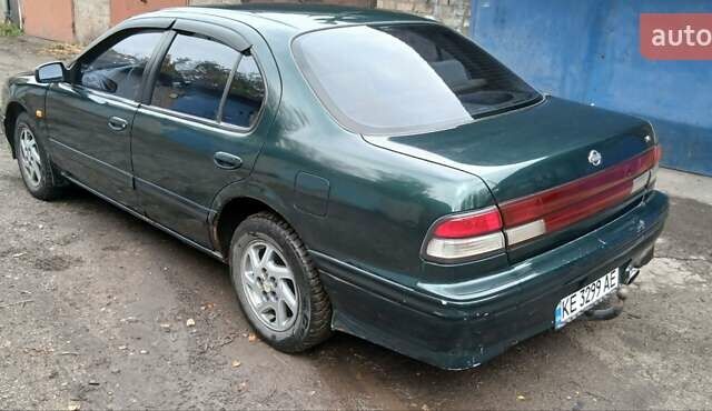 Ниссан Максима 1995 в Кривом Роге на Automoto.ua Зеленый Ниссан Максима, объемом двигателя 2 л и пробегом 500 тыс. км за 1500 $, фото 5 на Automoto.ua