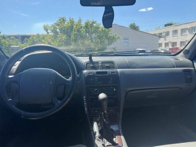 Зелений Ніссан Максіма, об'ємом двигуна 2 л та пробігом 410 тис. км за 800 $, фото 3 на Automoto.ua