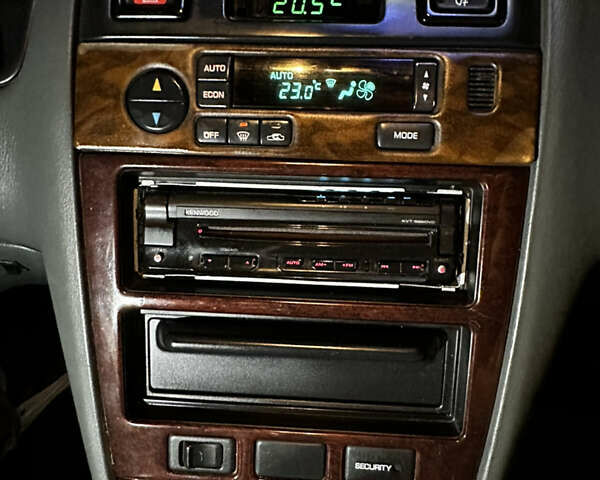 Зеленый Ниссан Максима, объемом двигателя 2 л и пробегом 280 тыс. км за 2400 $, фото 17 на Automoto.ua