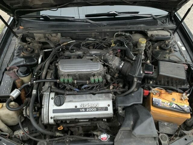 Зеленый Ниссан Максима, объемом двигателя 2 л и пробегом 444 тыс. км за 1500 $, фото 7 на Automoto.ua