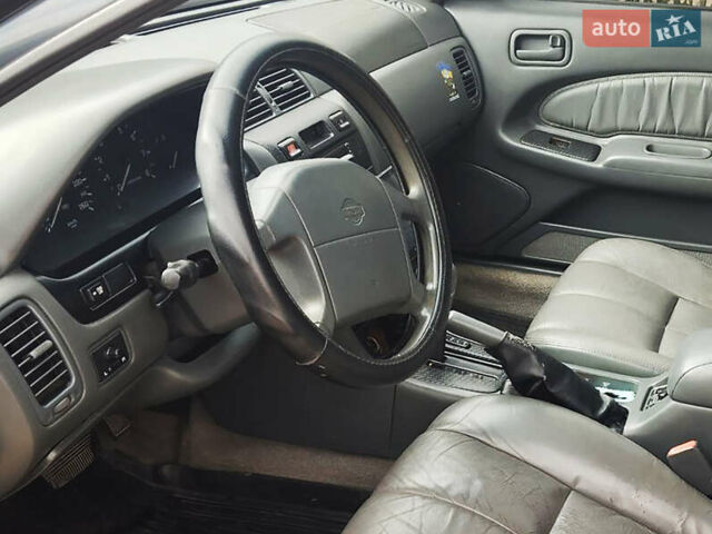 Зелений Ніссан Максіма, об'ємом двигуна 3 л та пробігом 350 тис. км за 3200 $, фото 9 на Automoto.ua