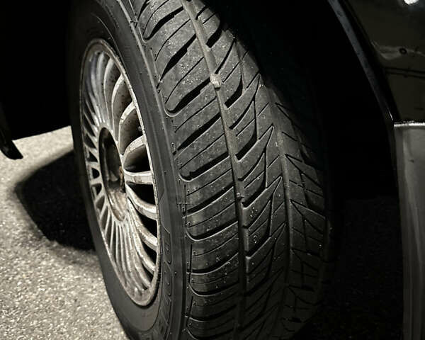 Зеленый Ниссан Максима, объемом двигателя 2 л и пробегом 280 тыс. км за 2400 $, фото 5 на Automoto.ua