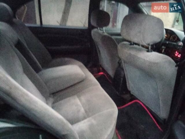 Зелений Ніссан Максіма, об'ємом двигуна 2.99 л та пробігом 340 тис. км за 2150 $, фото 5 на Automoto.ua