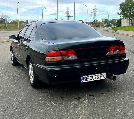 Зелений Ніссан Максіма, об'ємом двигуна 3 л та пробігом 320 тис. км за 3200 $, фото 3 на Automoto.ua