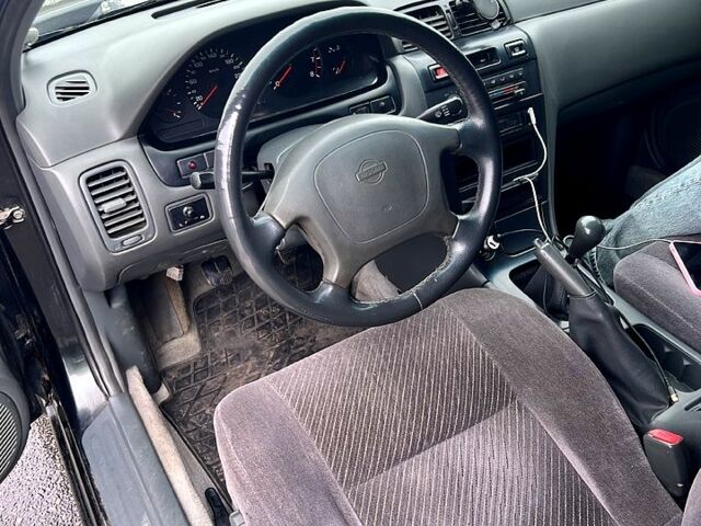 Зелений Ніссан Максіма, об'ємом двигуна 3 л та пробігом 320 тис. км за 3200 $, фото 4 на Automoto.ua