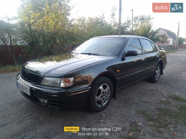 Зеленый Ниссан Максима, объемом двигателя 3 л и пробегом 491 тыс. км за 3700 $, фото 3 на Automoto.ua