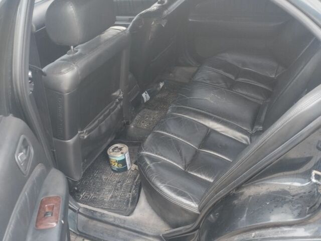 Зеленый Ниссан Максима, объемом двигателя 3 л и пробегом 300 тыс. км за 2600 $, фото 6 на Automoto.ua