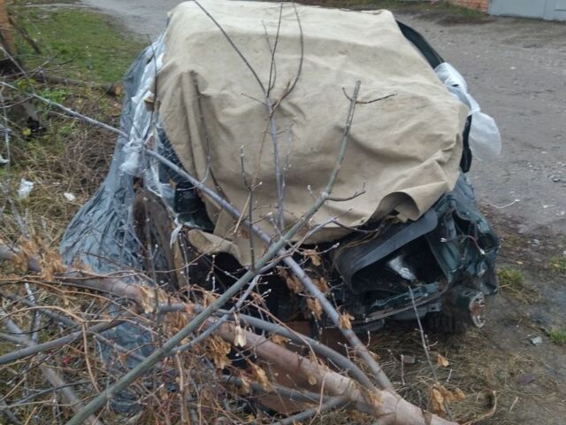 Зелений Ніссан Максіма, об'ємом двигуна 3 л та пробігом 444 тис. км за 1111 $, фото 3 на Automoto.ua