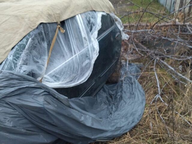 Зелений Ніссан Максіма, об'ємом двигуна 3 л та пробігом 444 тис. км за 1111 $, фото 4 на Automoto.ua