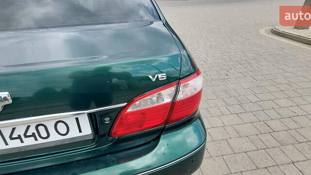 Зеленый Ниссан Максима, объемом двигателя 2 л и пробегом 298 тыс. км за 2998 $, фото 4 на Automoto.ua