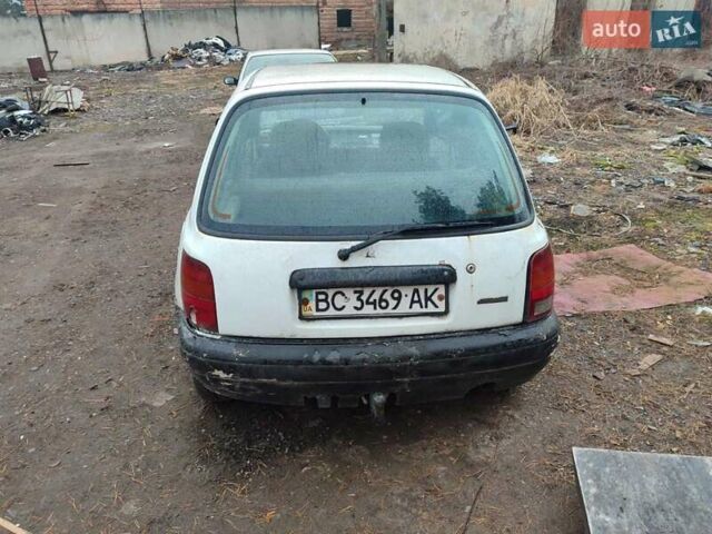 Белый Ниссан Микра, объемом двигателя 1.02 л и пробегом 299 тыс. км за 790 $, фото 3 на Automoto.ua