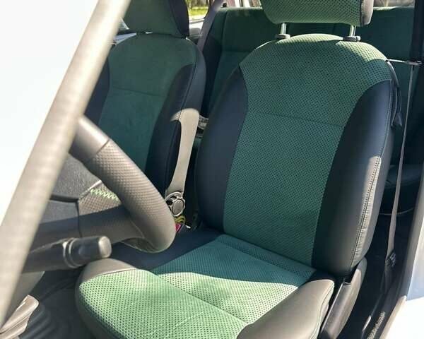 Белый Ниссан Микра, объемом двигателя 1 л и пробегом 190 тыс. км за 5999 $, фото 13 на Automoto.ua