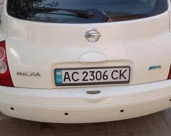 Белый Ниссан Микра, объемом двигателя 1.24 л и пробегом 155 тыс. км за 4900 $, фото 10 на Automoto.ua