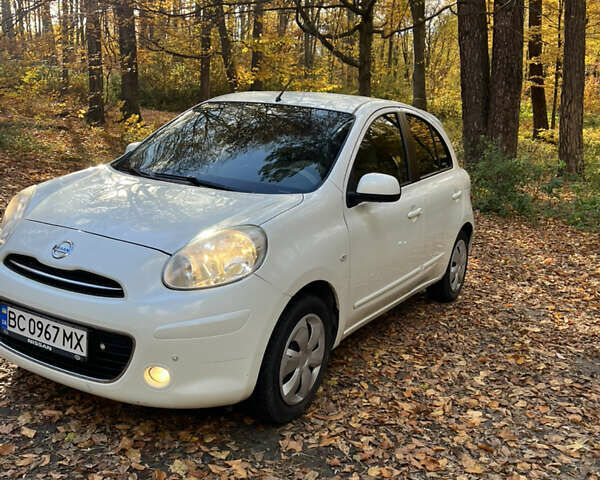 Белый Ниссан Микра, объемом двигателя 1.2 л и пробегом 164 тыс. км за 6500 $, фото 1 на Automoto.ua