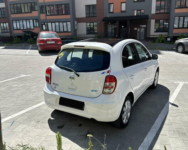 Белый Ниссан Микра, объемом двигателя 1.2 л и пробегом 100 тыс. км за 6800 $, фото 2 на Automoto.ua